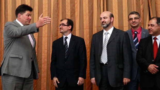 ‘Leaders come and go,’ says Russian envoy to Syrian opposition