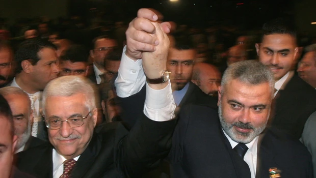 Palestinian unity summit postponed
