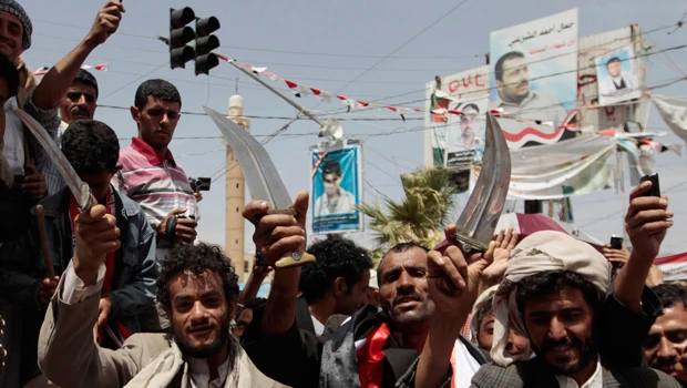 Yemeni protesters celebrate Saleh's departure; surgery successful