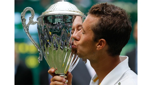 Kolschreiber wins at Halle after Petzschner retires