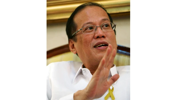 Aquino halts some foreign-funded projects
