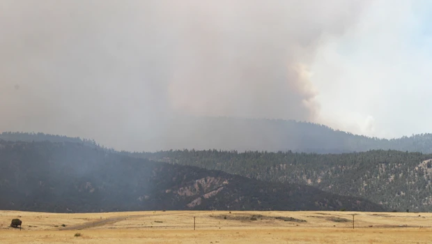 Wildfire displaces 3,000 in Arizona