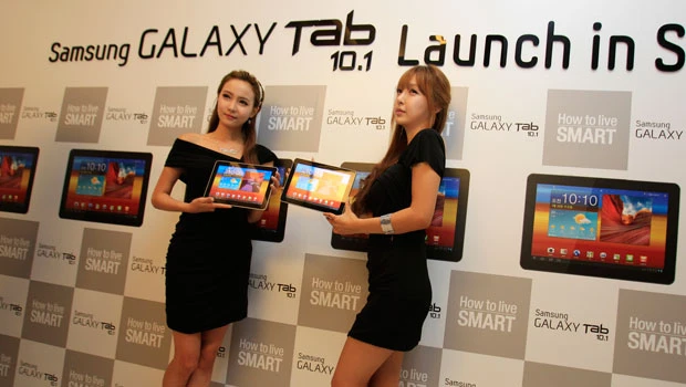 Samsung takes shot at iPad with new Galaxy Tab