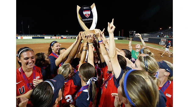 US beats rival Japan for World Cup of Softball title