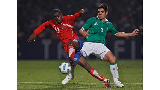 Costa Rica stuns nine-man Bolivia; pushes Argentina to third