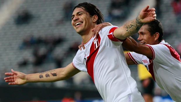 Guerrero treble gives Peru third place at Copa America