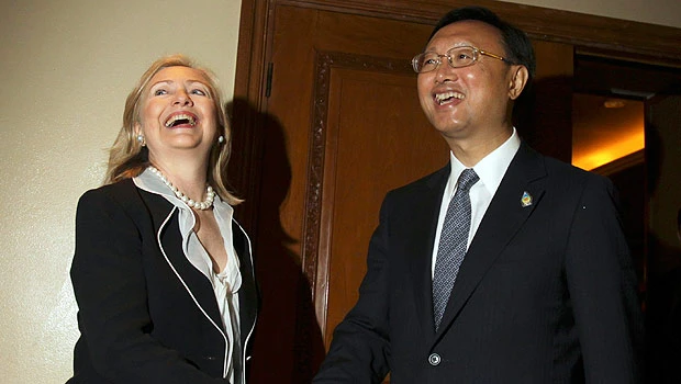 China, US play down tensions