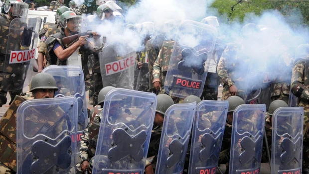 Lawmakers held at Telangana protest
