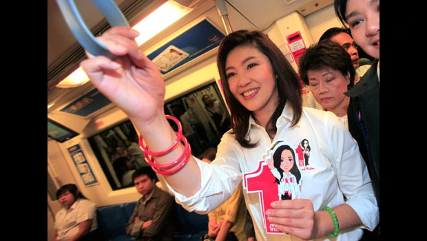 Candidates rally ahead of vote in divided Thailand