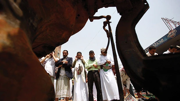 UAE to donate 3 mln barrels oil to Yemen: minister