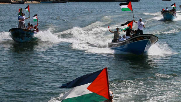 Palestinian activists to fly to Israel for protest
