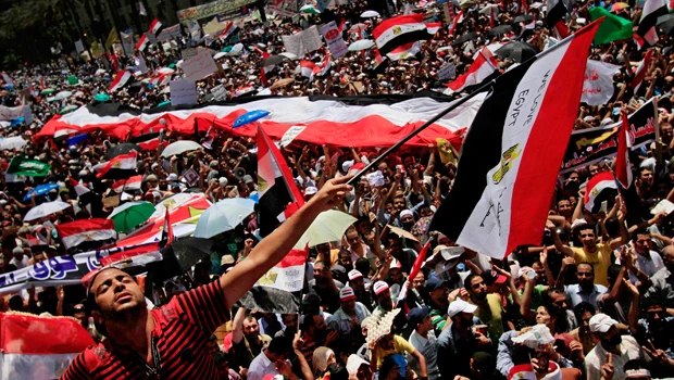 Egyptian activists to halt protests during Ramadan