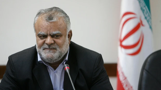 Iran president proposes Guards commander as oil minister