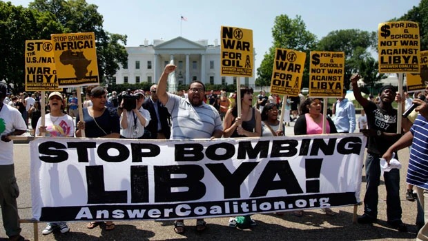 NATO hits Libya govt missile launchers, boats