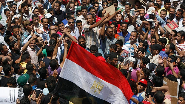 Egypt Suez Canal working despite protests: agency