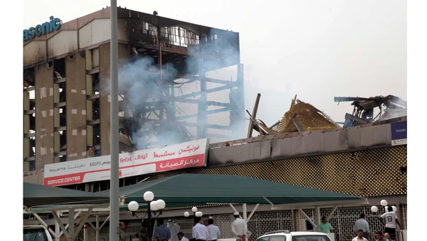 Second Alesayi tower on verge of collapse