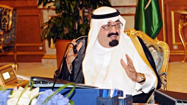 King, crown prince greet Muslims on Ramadan