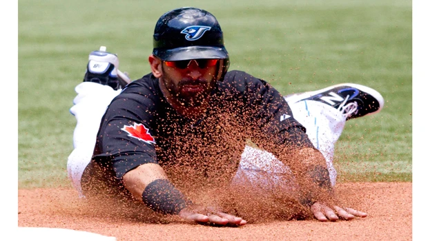 Blue Jays end Lee streak with 7-4 victory