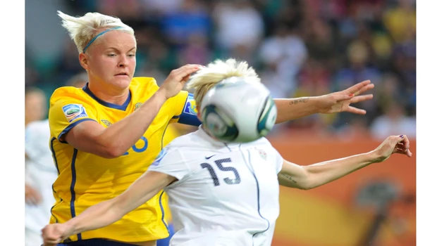 Dahlkvist, Fischer lead Sweden to 2-1 win over US