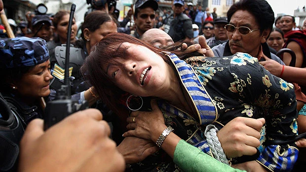 Nepal bans Tibetan rallies on Dalai Lama birthday