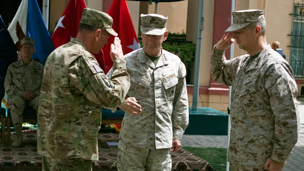 Gen. Petraeus hands over command in Afghanistan