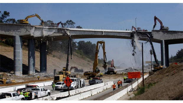 ‘Carmageddon’: Los Angeles freeway shuts down