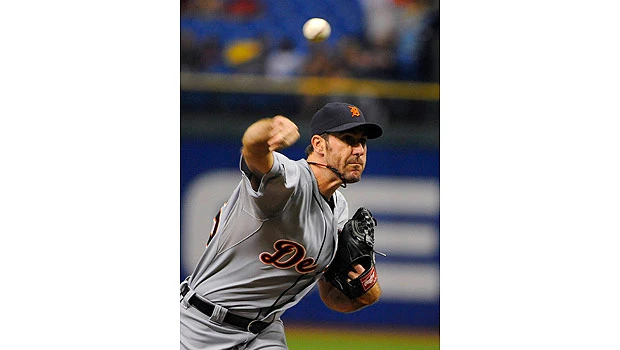Verlander first in majors to 19 wins