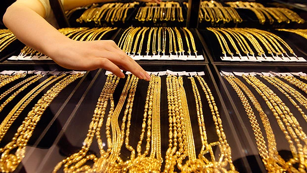 Incredible rise of gold: Is the bubble set to pop?