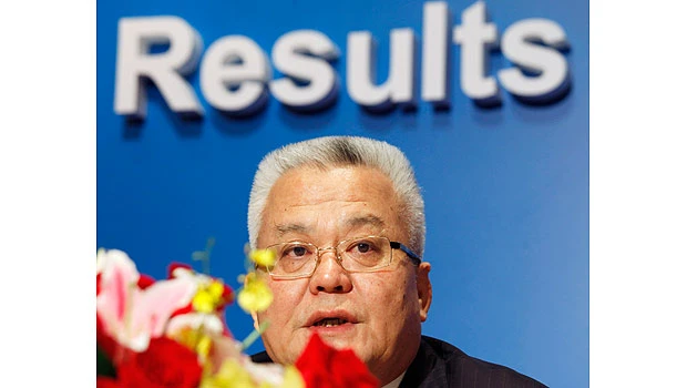 PetroChina profit near flat on refining loss