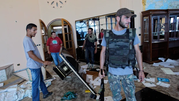 Rebel head urges all Libyans to join revolution