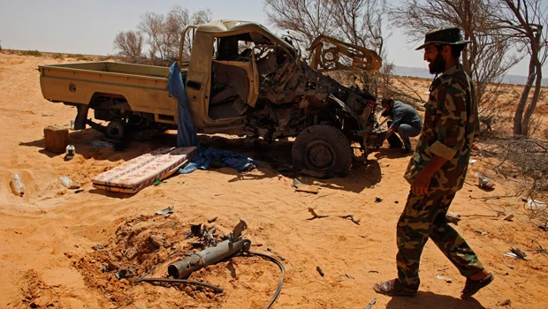 Libyan fighters repel govt attack