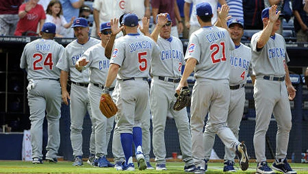 Cubs stop Uggla streak, beat Braves 6-5