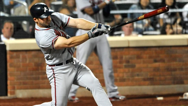 Uggla, Hudson help Braves beat Mets