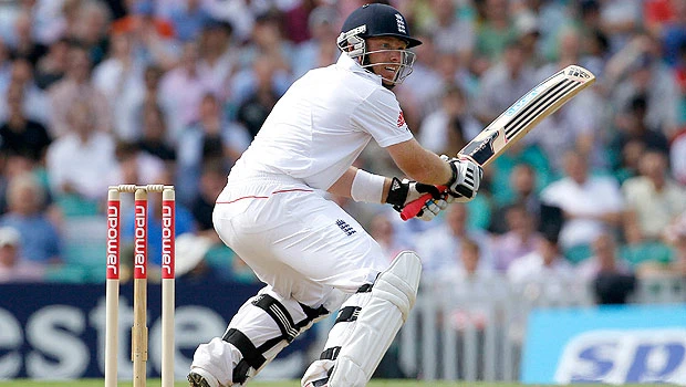 Bell, Pietersen put England in control vs. India