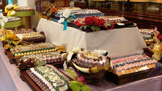 Ramadan over, the quest for sweets begins