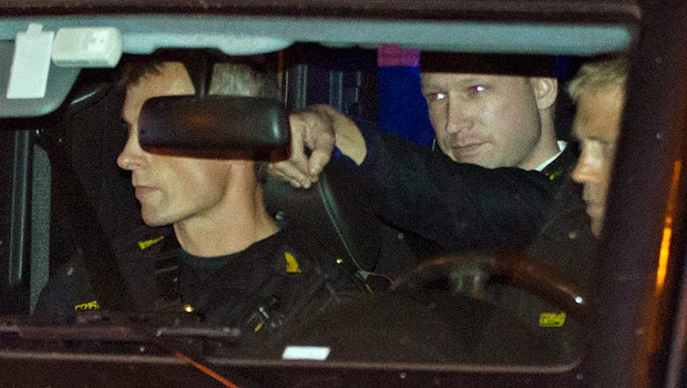 Norway mass killer back in court