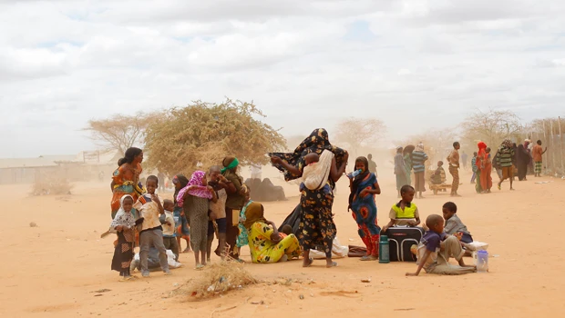 King starts fundraiser for Somali famine victims