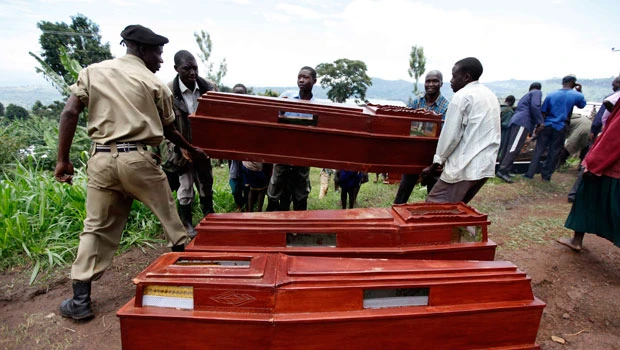 Uganda officials fear more mudslides, death toll rises