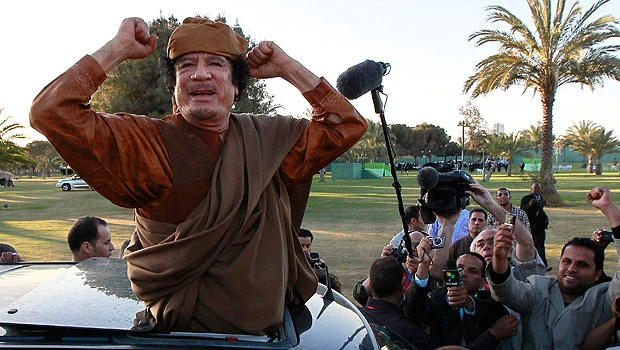 Qaddafi vows no surrender in Libya