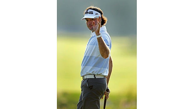 Watson leads Deutsche Bank by 1