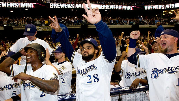 Fielder, Braun lift Brewers to NL Central crown
