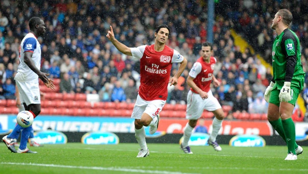 Blackburn stuns Arsenal on day of upsets
