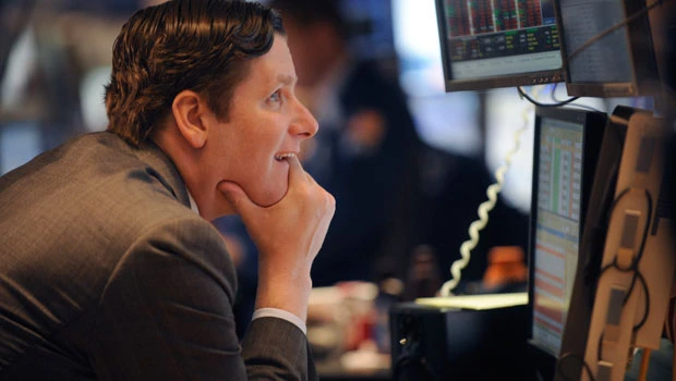 US stocks rally after Germany upholds bailout plan