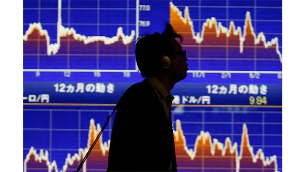 Asia corporate sentiment slides on global worries