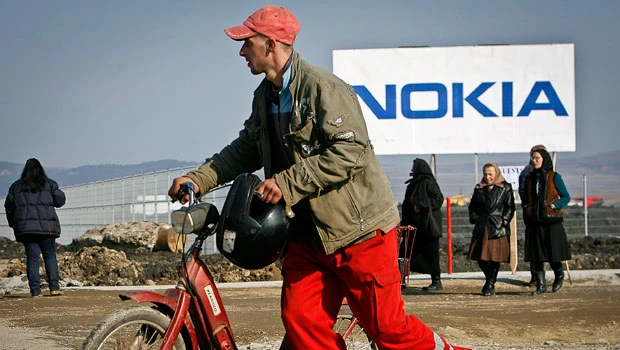 Nokia to cut 3,500 jobs, close Romania plant