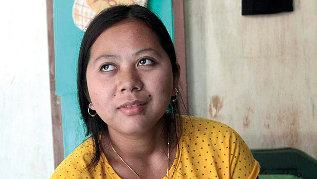 Given new life in Kingdom, aid-rich maid is taken over by greed, hated by people