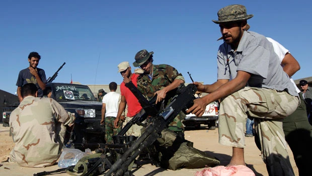 Libya rulers say Qaddafi running out of options