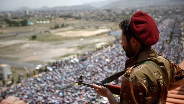 In Yemen, soldiers blur lines of peaceful protests