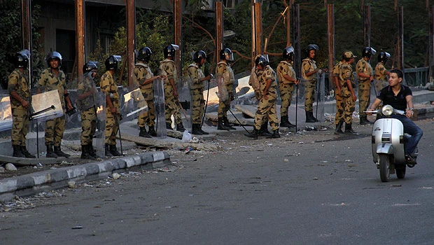Egypt, Israel seek normality after embassy storming