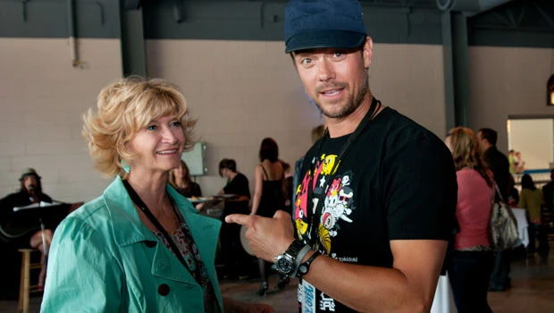 Duhamel visit, concert aid flooded US hometown